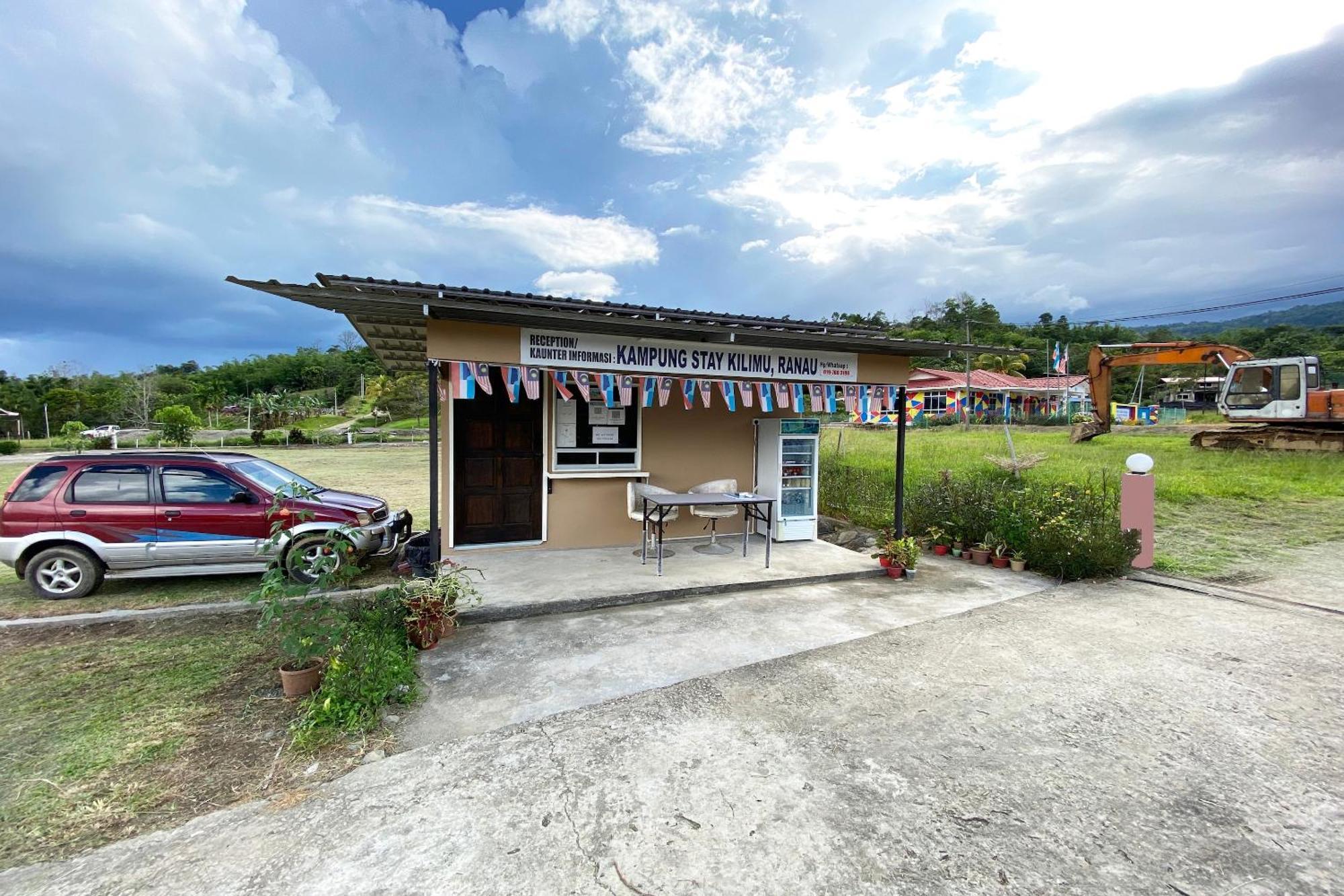 Oyo 90284 Kampung Stay Kilimu Ranau Luaran gambar